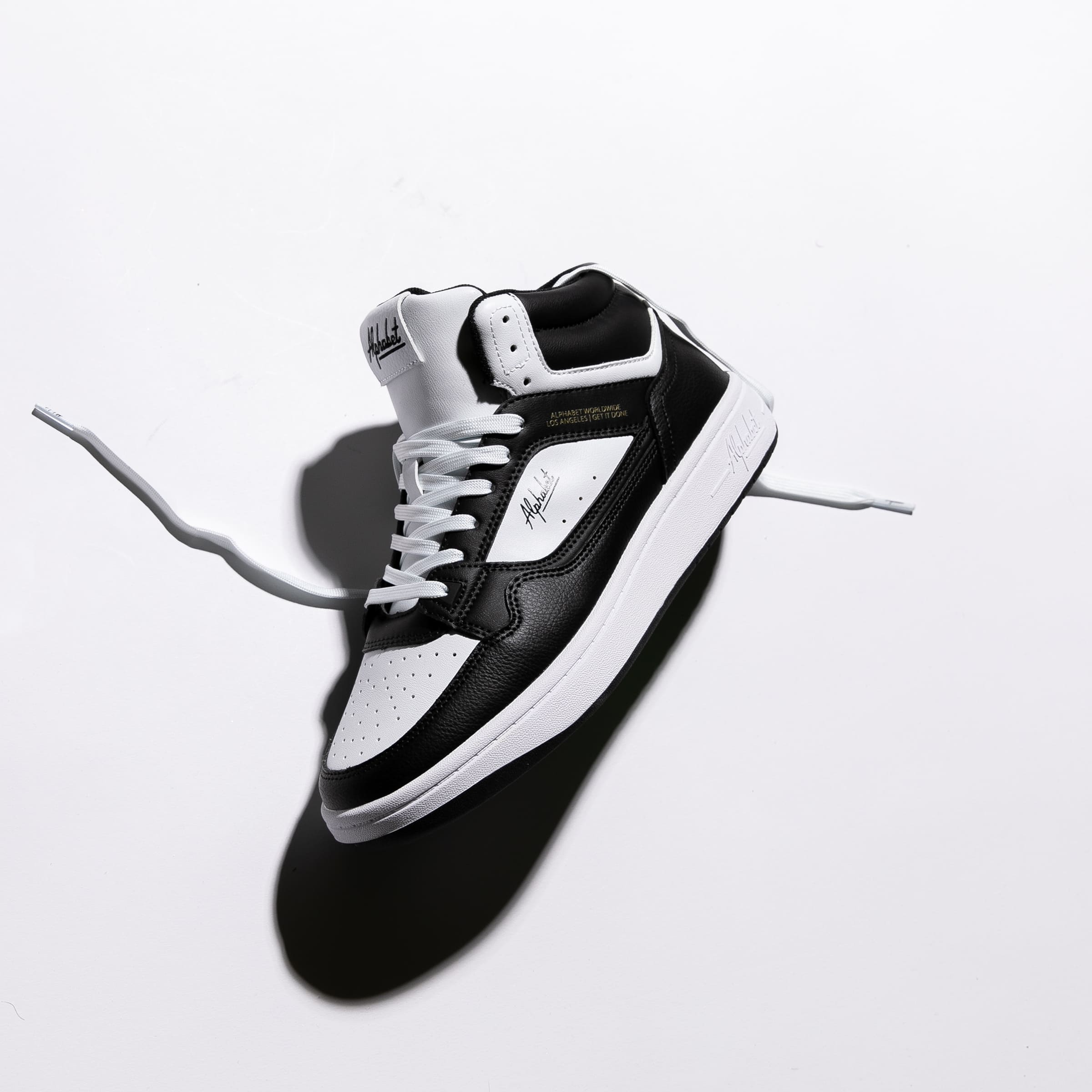 GETTY 949 BLACK / WHITE — Front